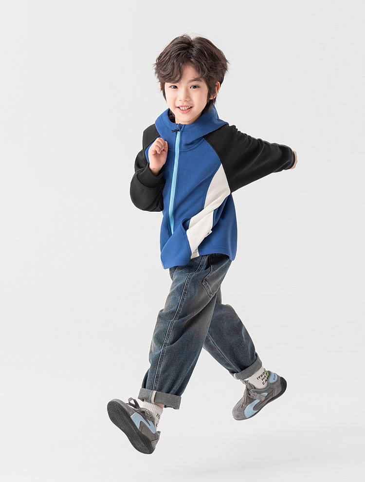 海軍藍動作全身