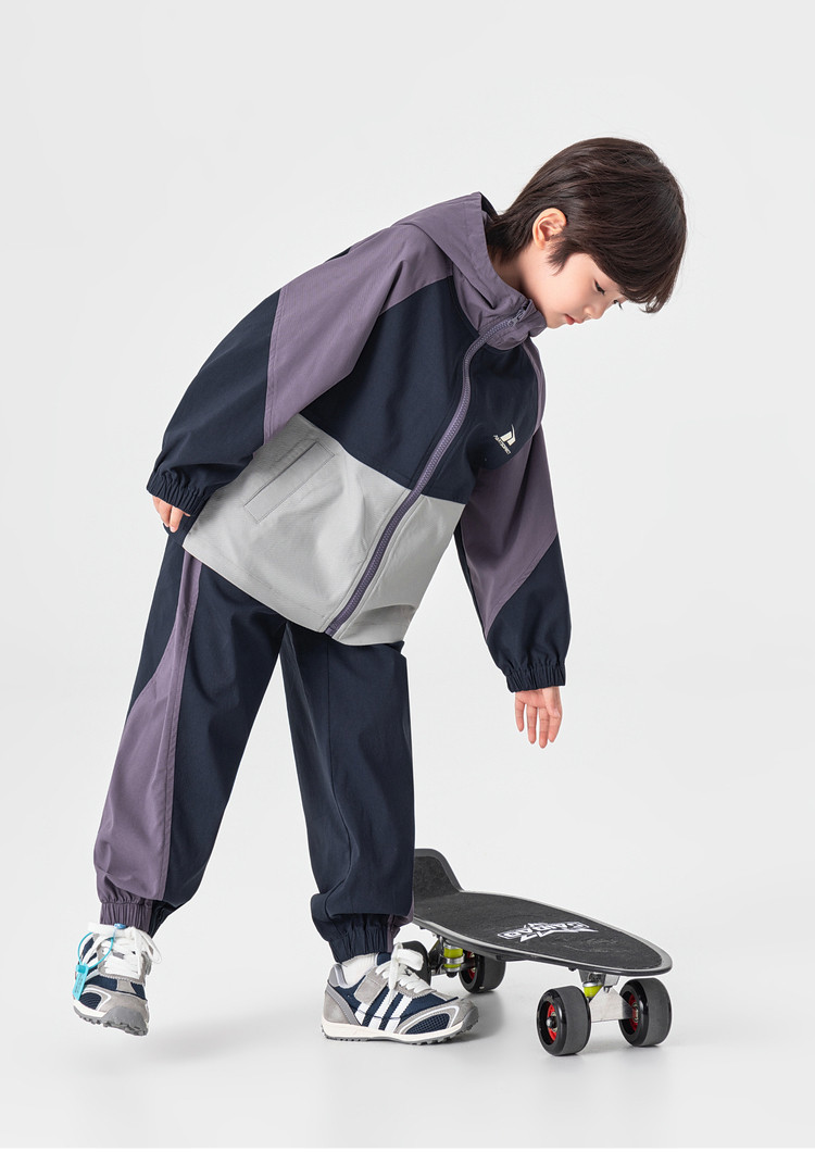 俯身活動全身