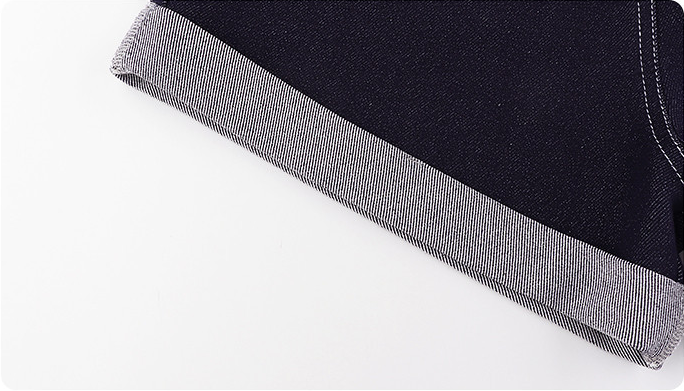 Contrasting rolled-hem details