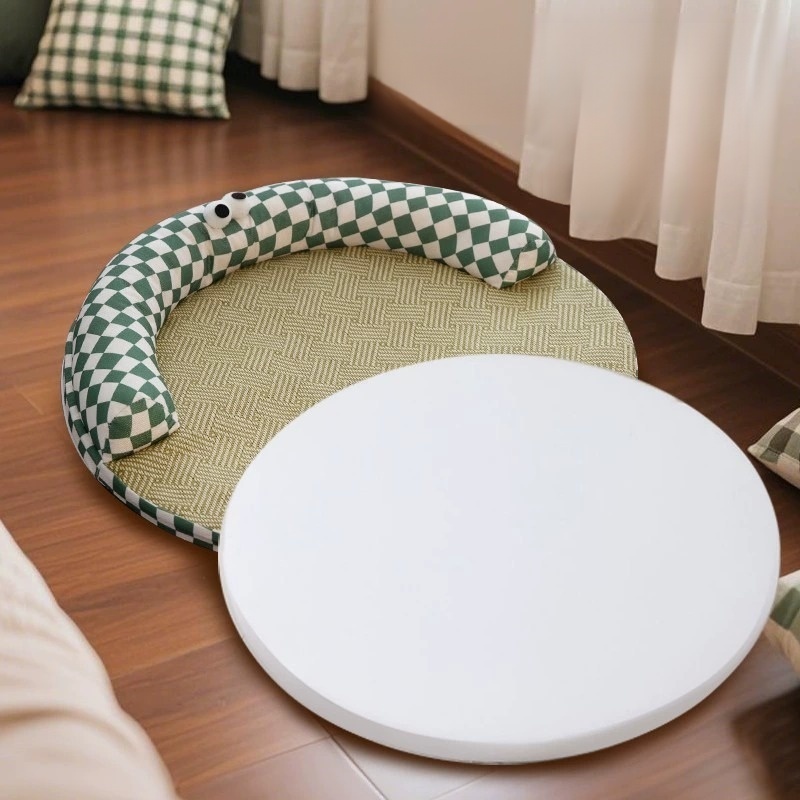 Arc shaped detachable and washable cool nest