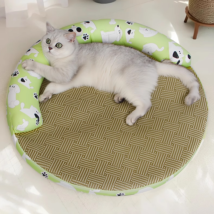 Arc shaped detachable and washable cool nest