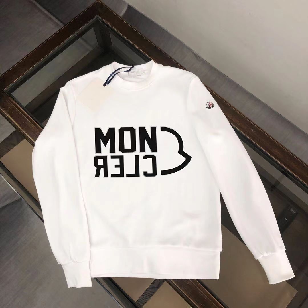 【MONCLER旗艦店】（モンクレール）クラシックでスタイリッシュな半袖スウェットシャツ00512