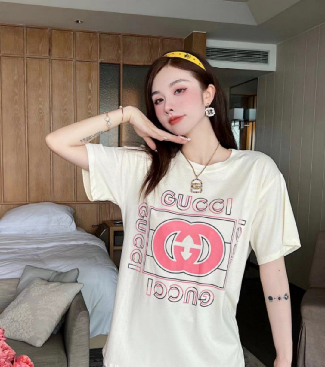 【GUCCI旗艦店】（グッチ）クラシックでスタイリッシュな半袖スウェットシャツ00606