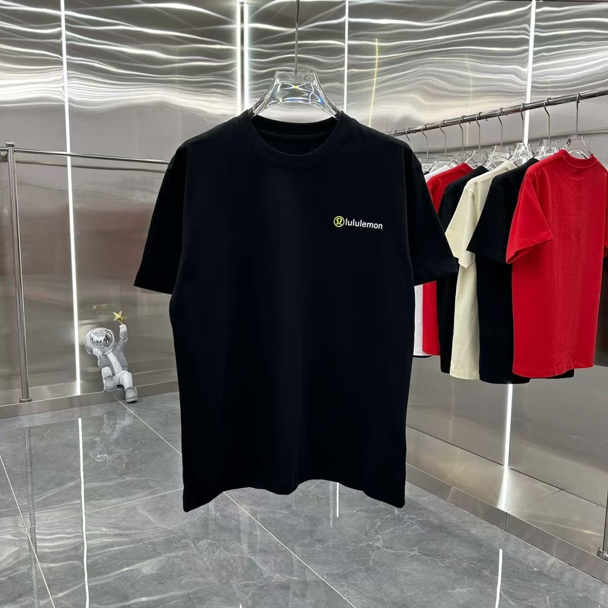 【lululemon旗艦店】（ルルレモン）クラシックでスタイリッシュな半袖スウェットシャツ00408