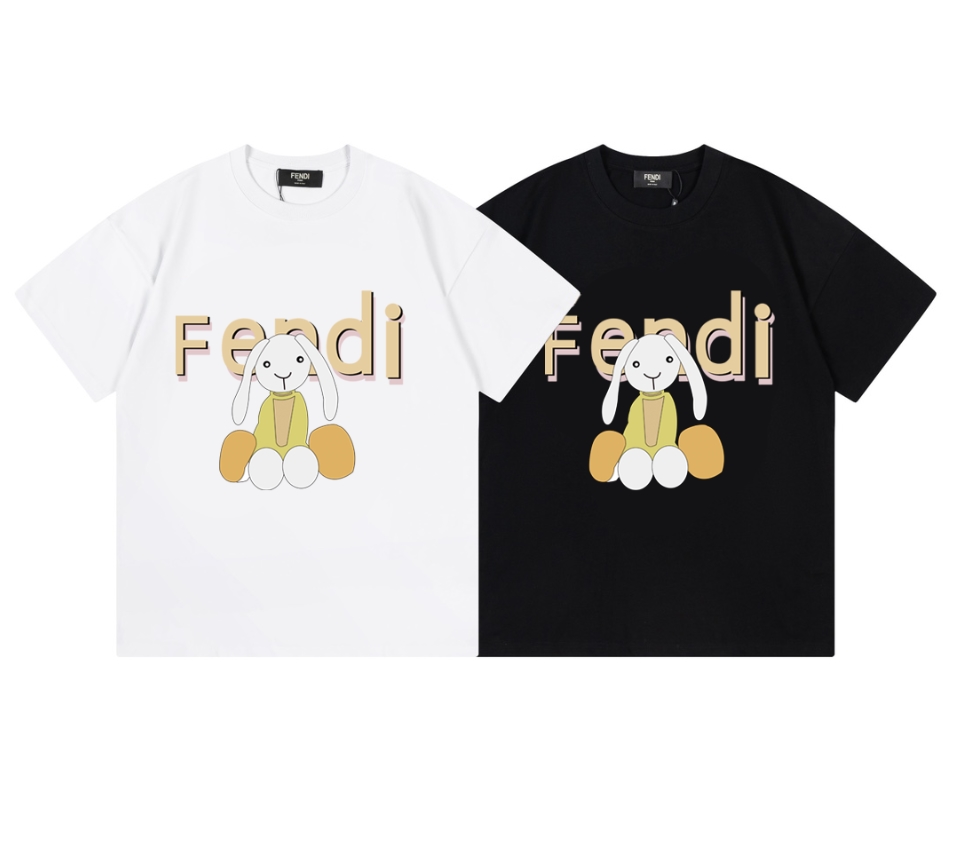 【Fendi旗艦店】（フェンディ）クラシックでスタイリッシュな半袖スウェットシャツ01444