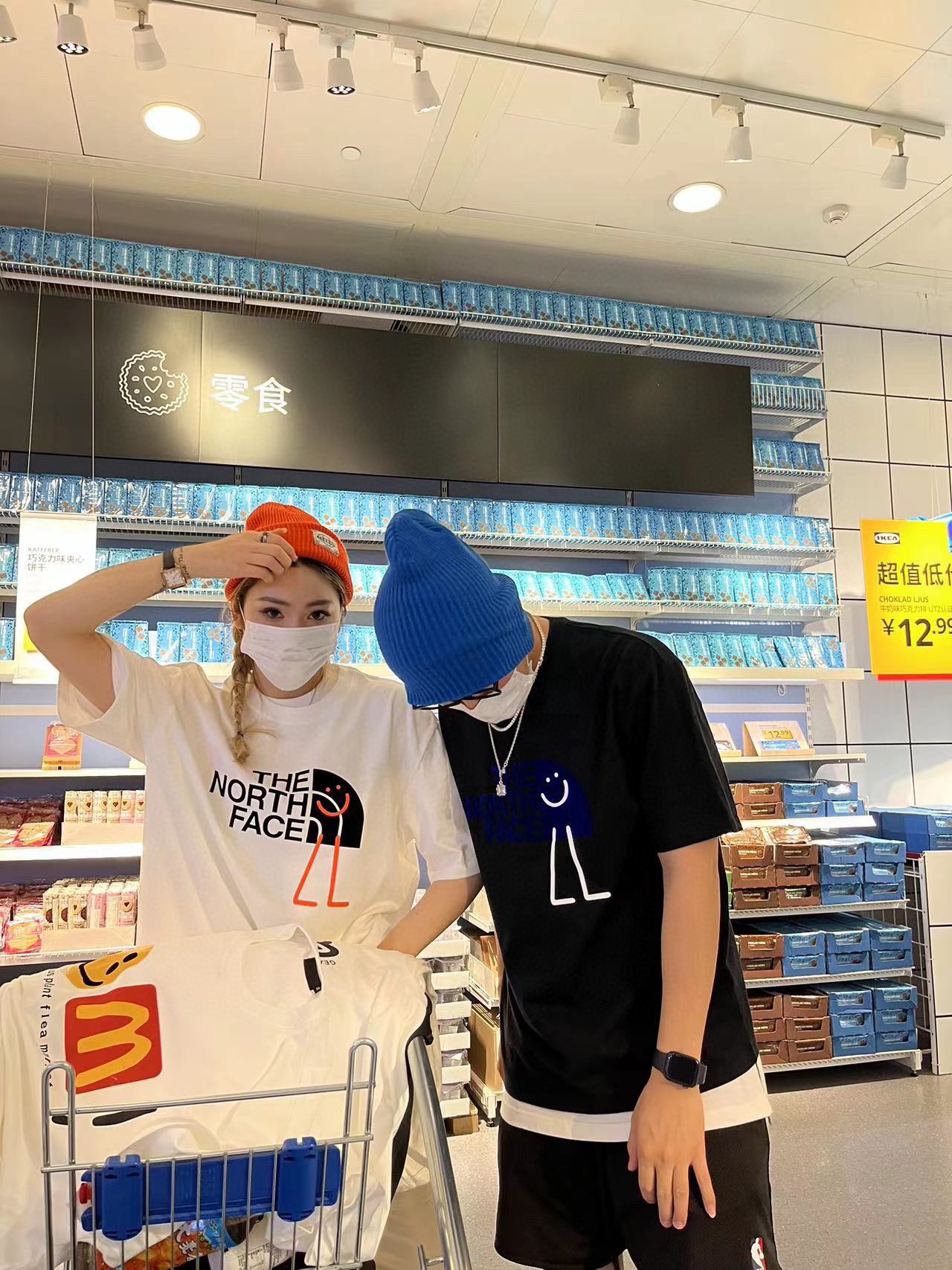 【The North Face旗艦店】（ザ・ノース・フェイス）クラシックでスタイリッシュな半袖スウェットシャツ00572