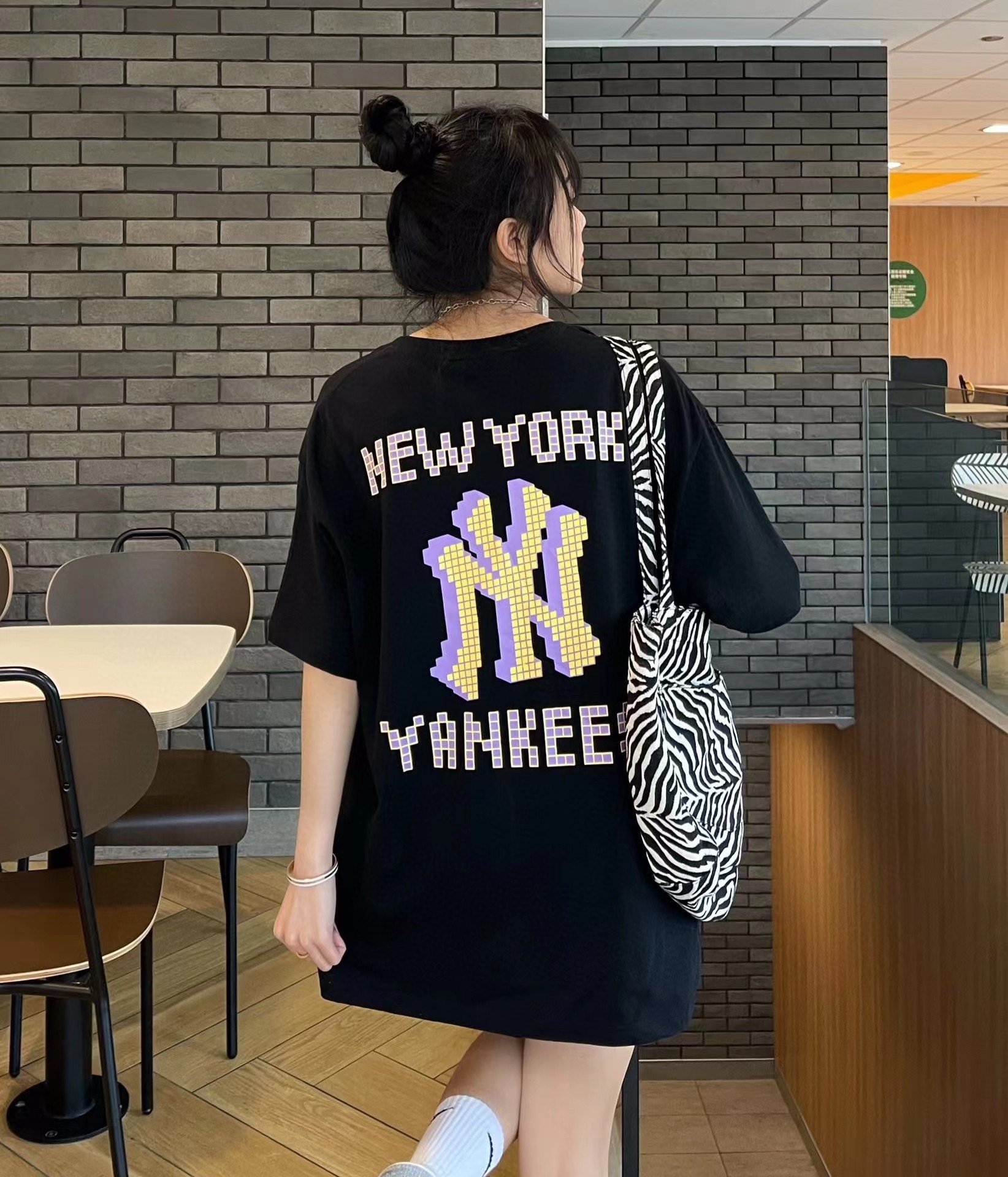 【MLB旗艦店】（エムエルビー）クラシックでスタイリッシュな半袖スウェットシャツ00671