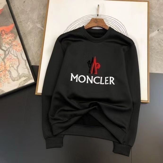 【MONCLER旗艦店】（モンクレール）クラシックでスタイリッシュな長袖スウェットシャツ01177