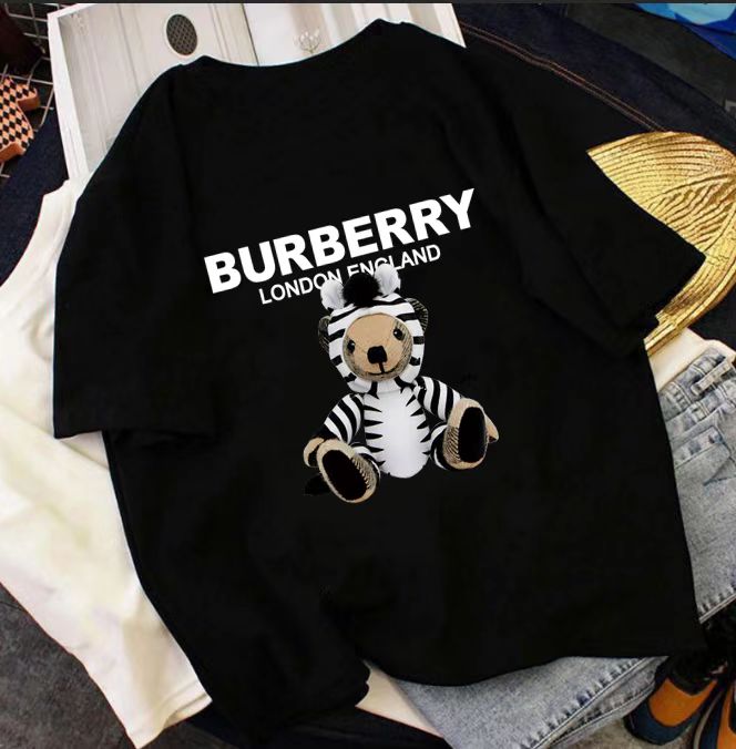 【BURBERRY旗艦店】（バーバリー）クラシックでスタイリッシュな半袖スウェットシャツ00562