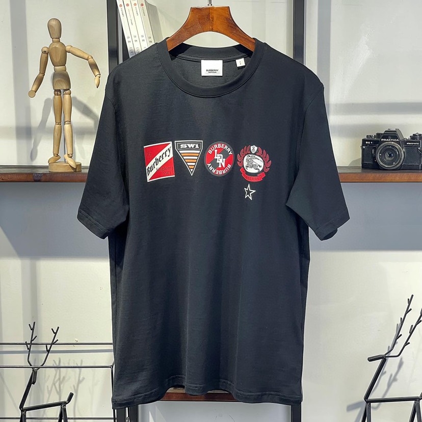 【BURBERRY旗艦店】（バーバリー）クラシックでスタイリッシュな半袖スウェットシャツ00566