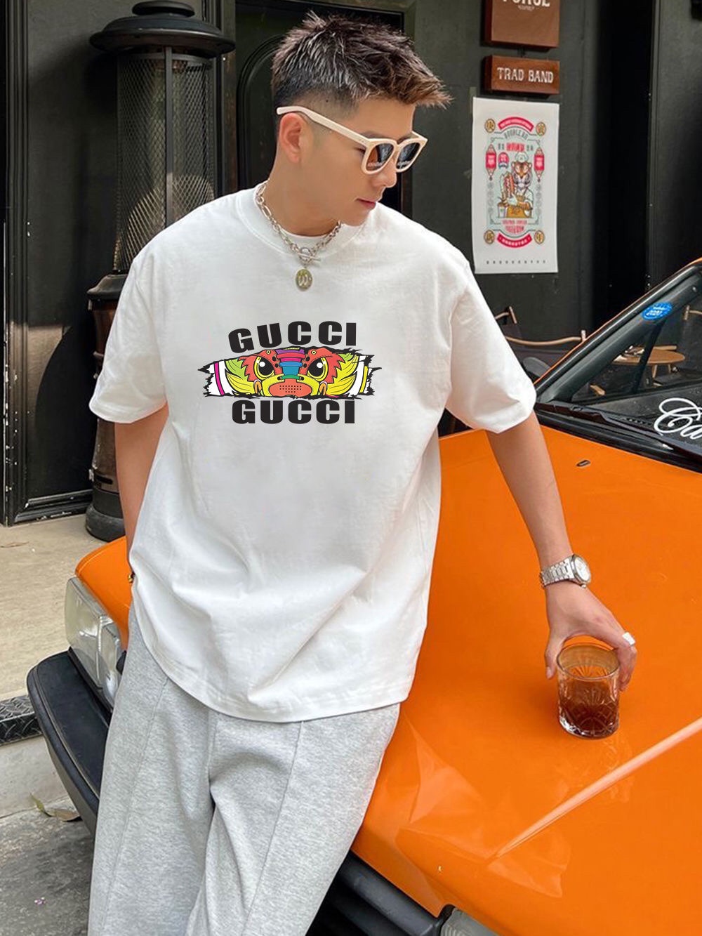 【GUCCI旗艦店】（グッチ）クラシックでスタイリッシュな半袖スウェットシャツ00616