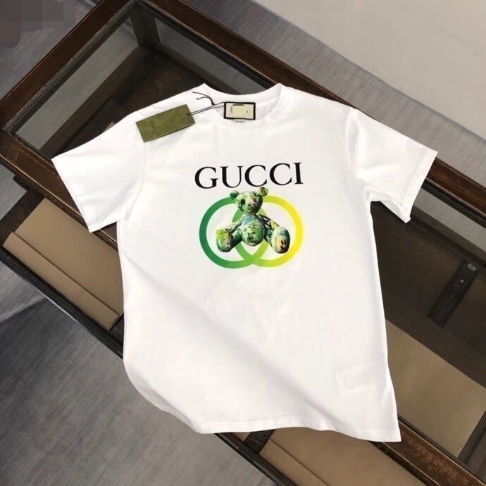 【GUCCI旗艦店】（グッチ）クラシックでスタイリッシュな半袖スウェットシャツ00641