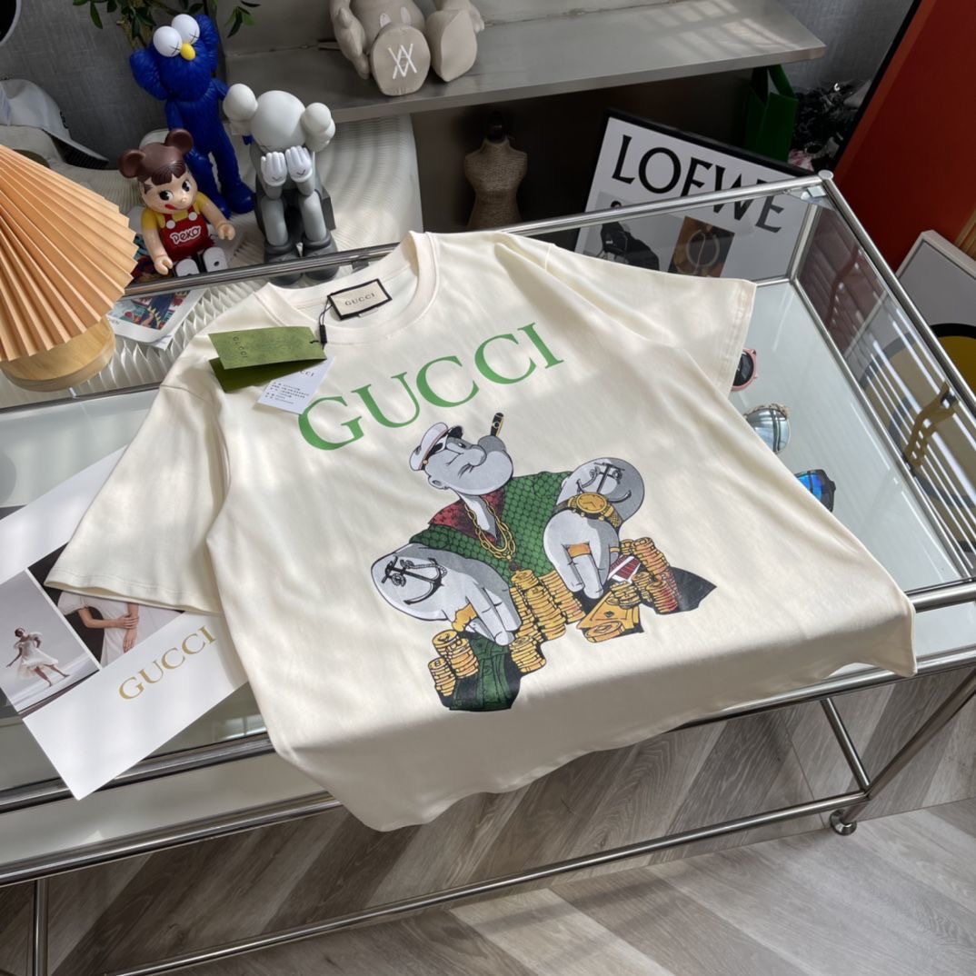 【GUCCI旗艦店】（グッチ）クラシックでスタイリッシュな半袖スウェットシャツ01302