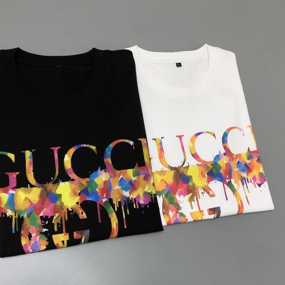【GUCCI旗艦店】（グッチ）クラシックでスタイリッシュな半袖スウェットシャツ01579