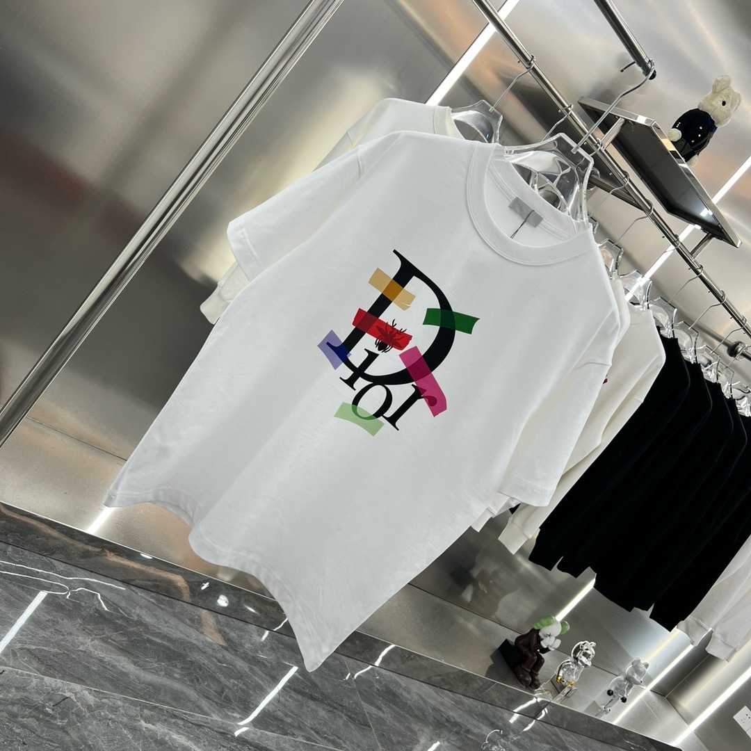 【DIOR旗艦店】（ディオール）クラシックでスタイリッシュな半袖スウェットシャツ01314