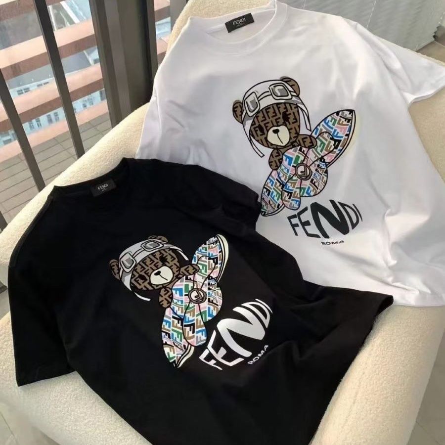 【Fendi旗艦店】（フェンディ）クラシックでスタイリッシュな半袖スウェットシャツ00377