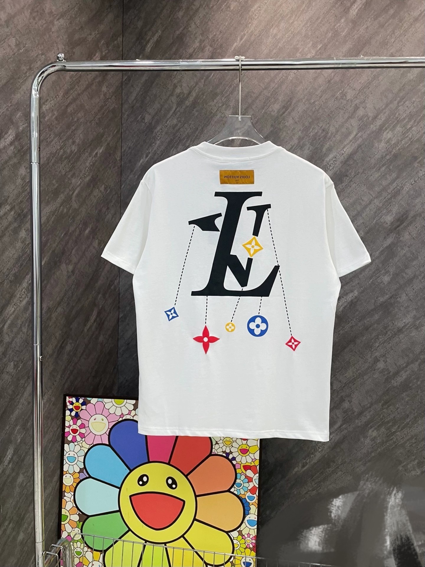 【LV旗艦店】（ルイ・ヴィトン）クラシックでスタイリッシュな半袖スウェットシャツ00101