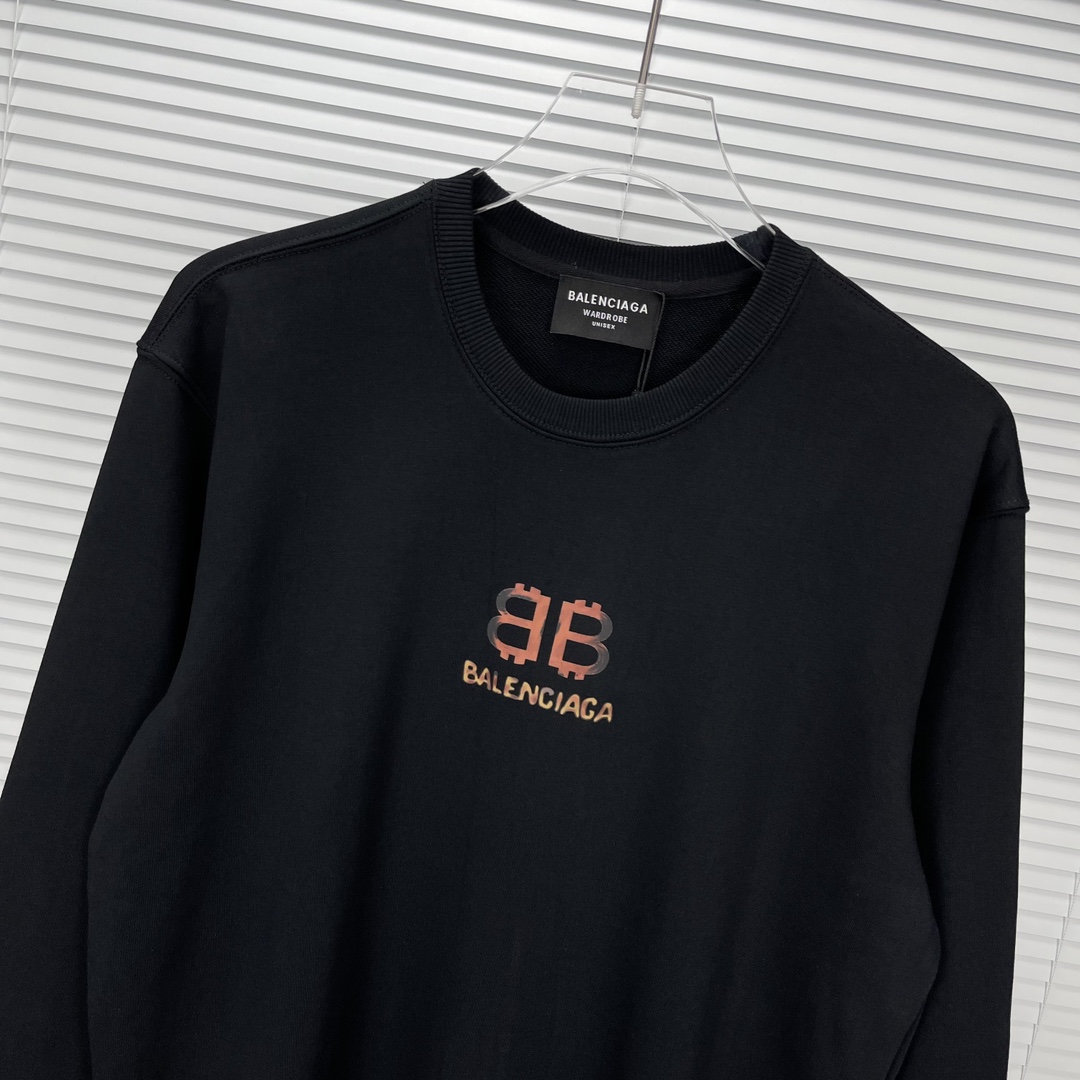【BALENCIAGA旗艦店】（バレンシアガ）クラシックでスタイリッシュな長袖スウェットシャツ01917