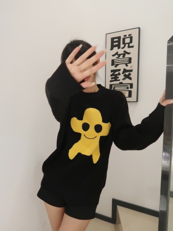 【BURBERRY旗艦店】（バーバリー）クラシックでスタイリッシュな長袖スウェットシャツ00131