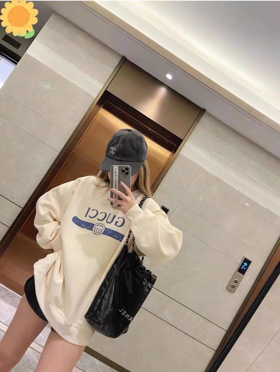 【GUCCI旗艦店】（グッチ）クラシックでスタイリッシュな長袖スウェットシャツ00604