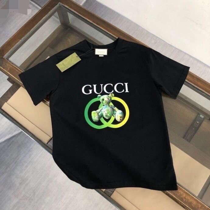 【GUCCI旗艦店】（グッチ）クラシックでスタイリッシュな半袖スウェットシャツ00641
