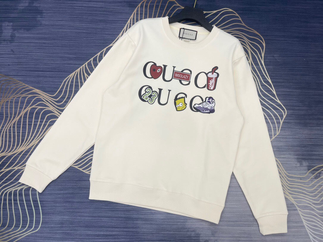 【GUCCI旗艦店】（グッチ）クラシックでスタイリッシュな長袖スウェットシャツ01890