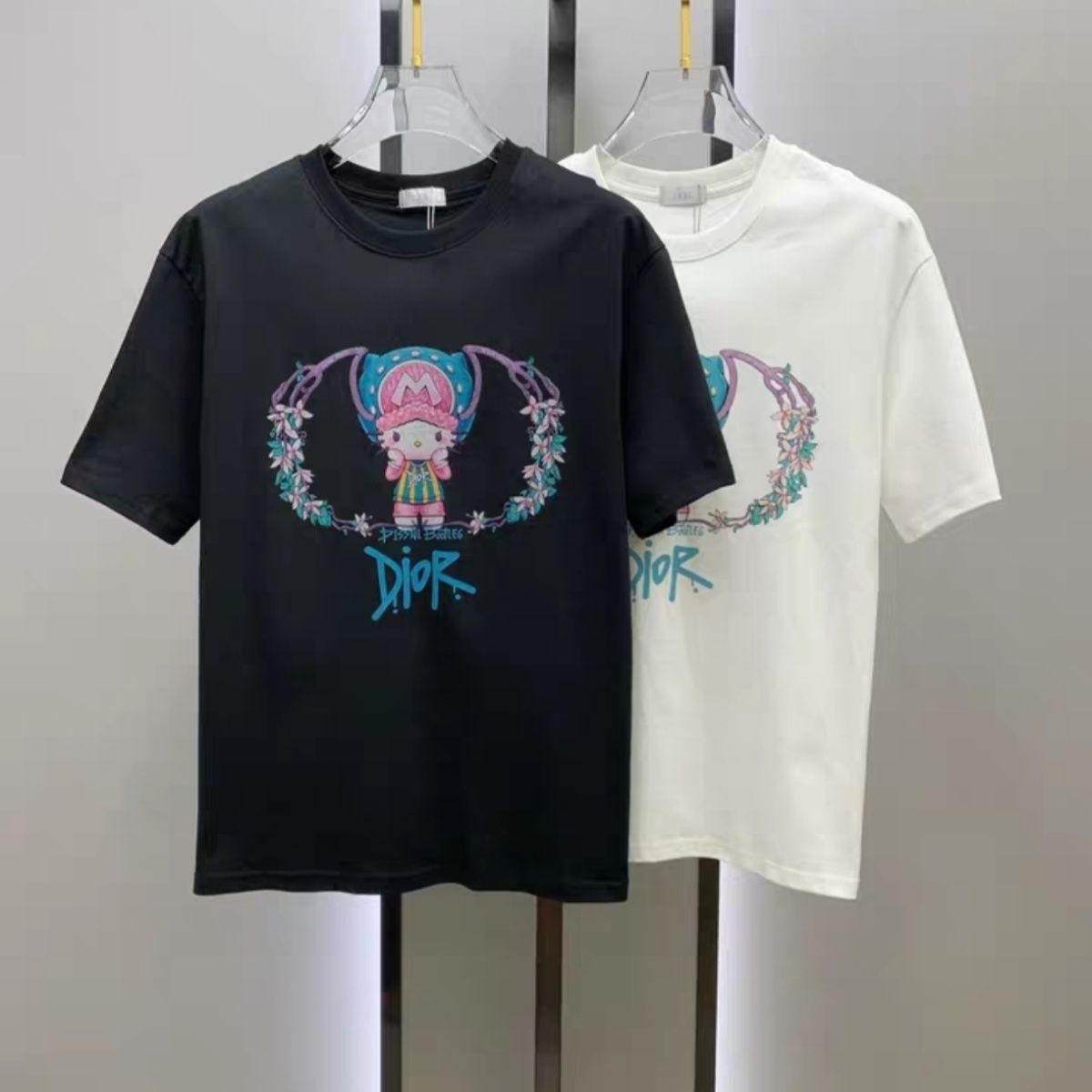 【DIOR旗艦店】（ディオール）クラシックでスタイリッシュな半袖スウェットシャツ00121