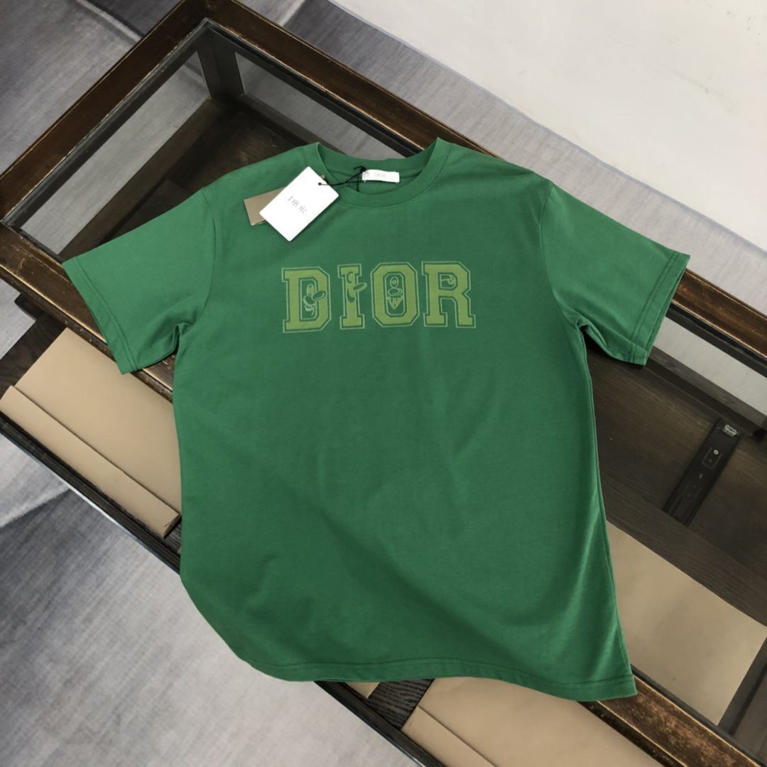 【DIOR旗艦店】（ディオール）クラシックでスタイリッシュな半袖スウェットシャツ01222