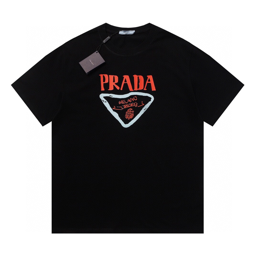 【Prada旗艦店】（プラダ）クラシックでスタイリッシュな半袖スウェットシャツ01881