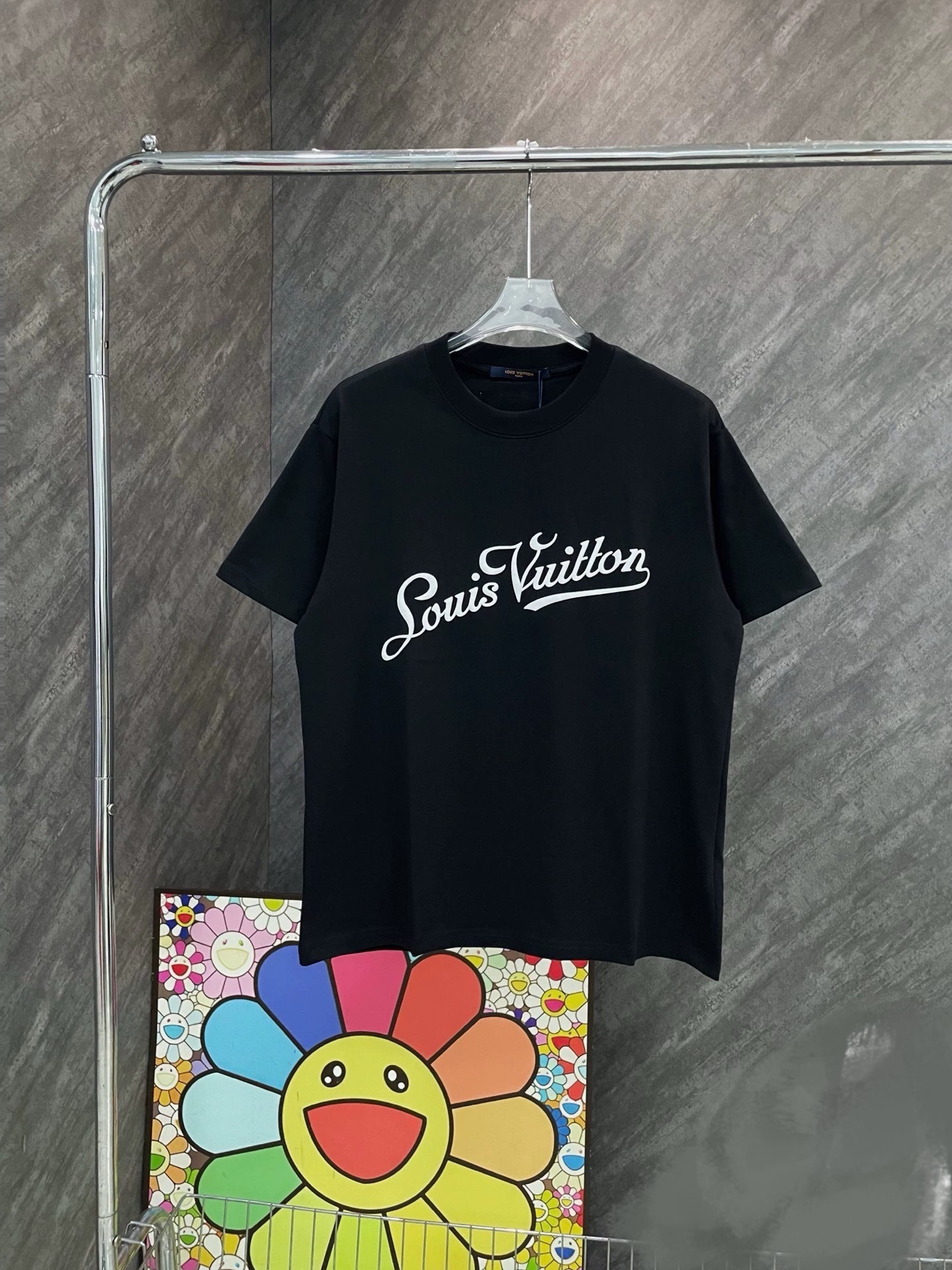 【LV旗艦店】（ルイ・ヴィトン）クラシックでスタイリッシュな半袖スウェットシャツ00101