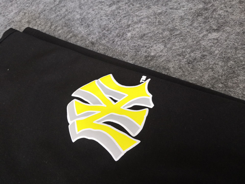 【MLB旗艦店】（エムエルビー）クラシックでスタイリッシュな半袖スウェットシャツ00676