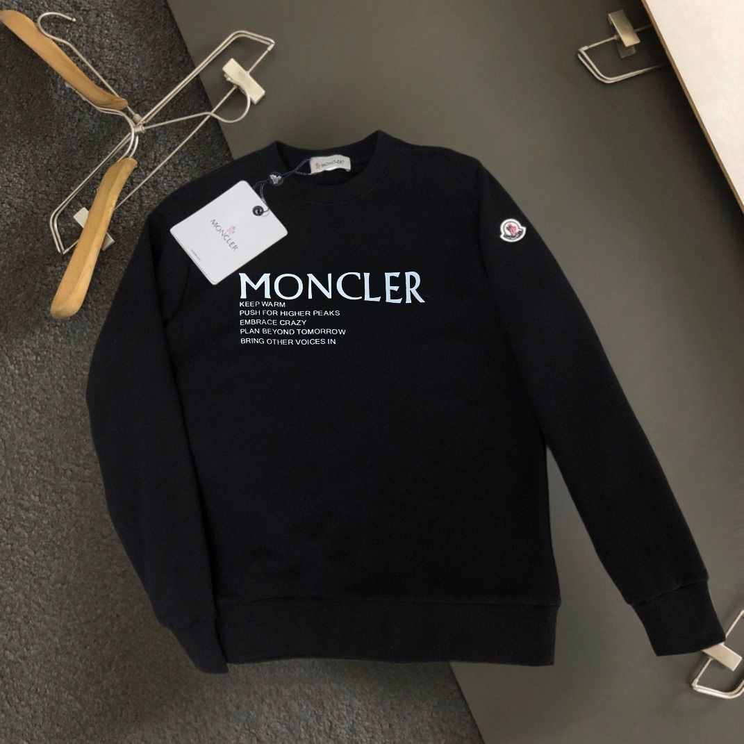 【MONCLER旗艦店】（モンクレール）クラシックでスタイリッシュな長袖スウェットシャツ00997