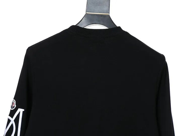 【MONCLER】モンクレール 長袖スウェットシャツ 男女兼用【即日出荷】