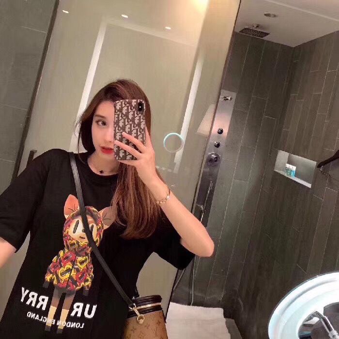 【BURBERRY旗艦店】（バーバリー）クラシックでスタイリッシュな半袖スウェットシャツ00289