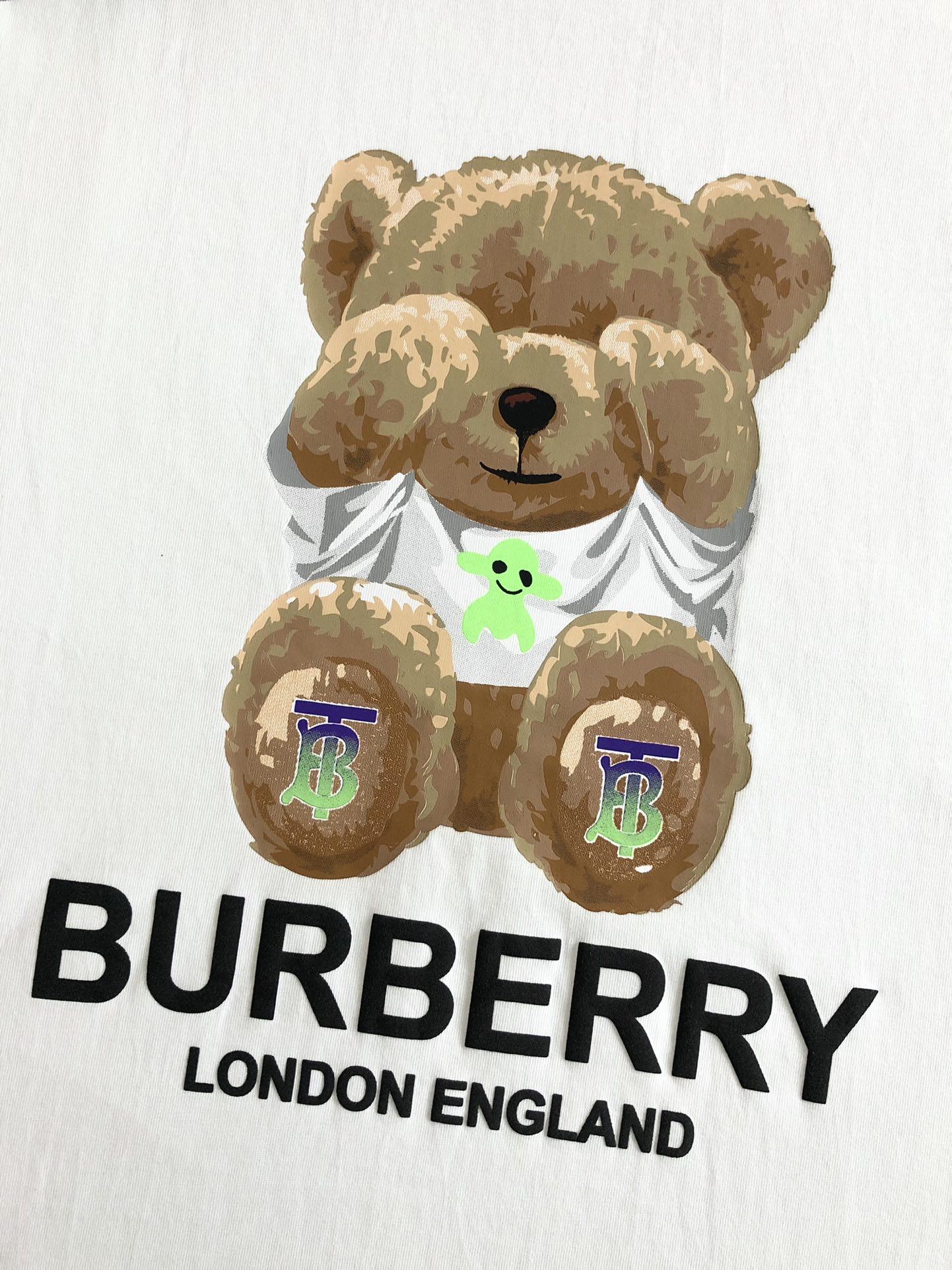 【BURBERRY旗艦店】（バーバリー）クラシックでスタイリッシュな半袖スウェットシャツ01304