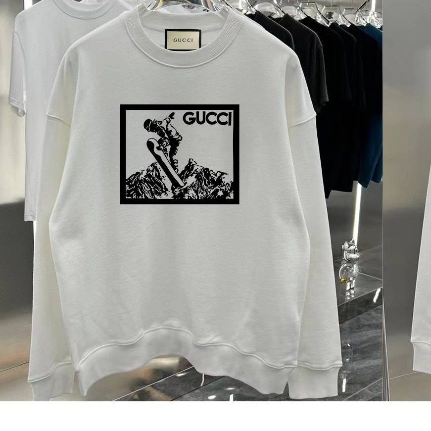 【GUCCI旗艦店】（グッチ）クラシックでスタイリッシュな長袖スウェットシャツ00097