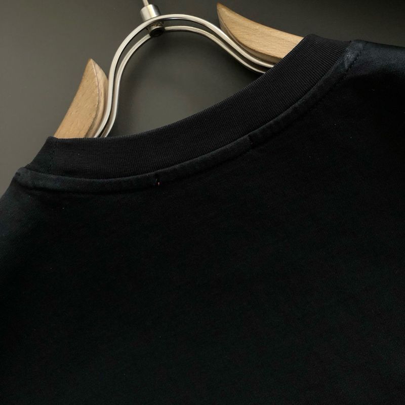 【GUCCI旗艦店】（グッチ）クラシックでスタイリッシュな半袖スウェットシャツ00447