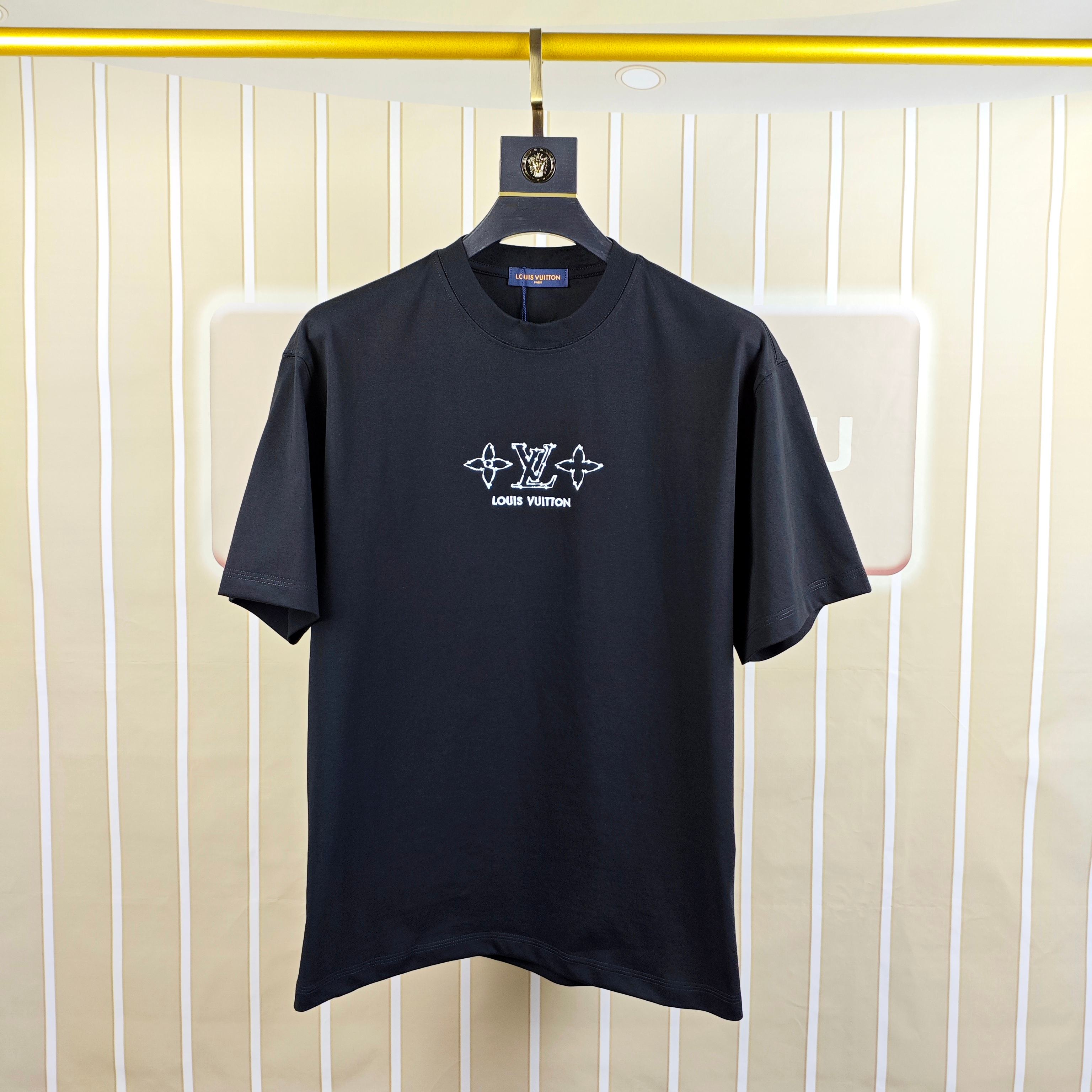 【LV旗艦店】（ルイ・ヴィトン）クラシックでスタイリッシュな半袖スウェットシャツ00294