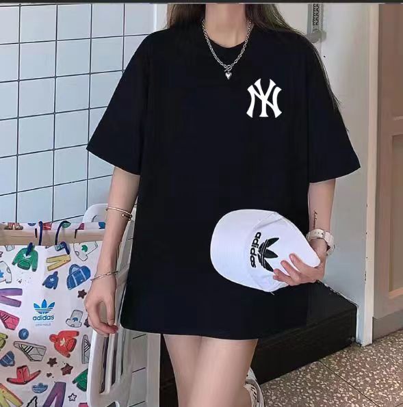 【MLB旗艦店】（エムエルビー）クラシックでスタイリッシュな半袖スウェットシャツ00658