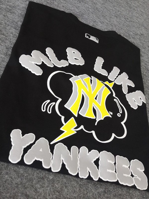 【MLB旗艦店】（エムエルビー）クラシックでスタイリッシュな半袖スウェットシャツ00676