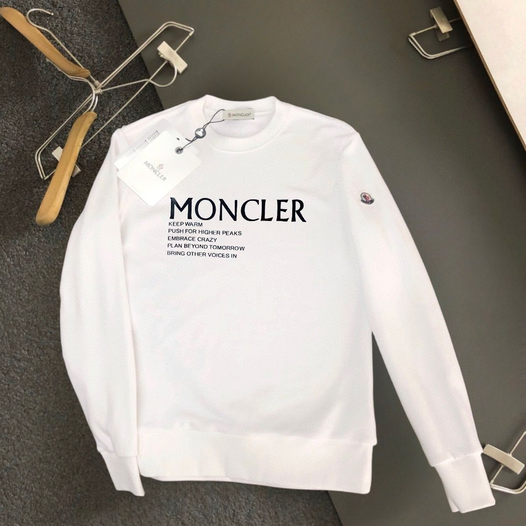 【MONCLER旗艦店】（モンクレール）クラシックでスタイリッシュな長袖スウェットシャツ00997