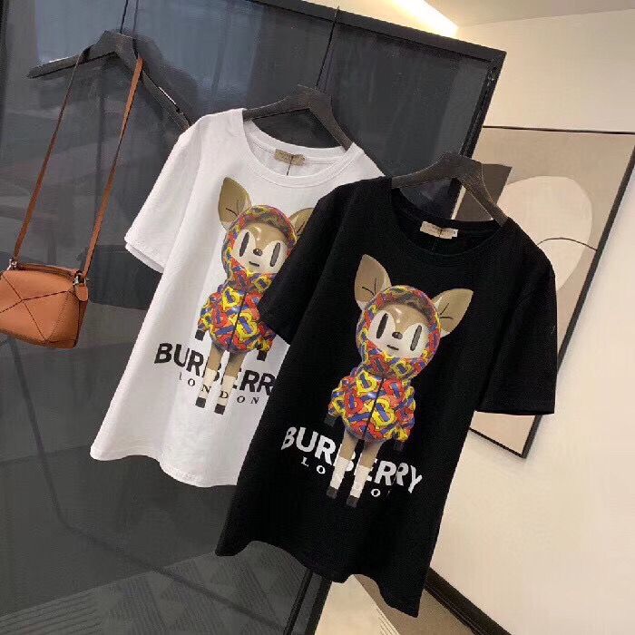 【BURBERRY旗艦店】（バーバリー）クラシックでスタイリッシュな半袖スウェットシャツ00289