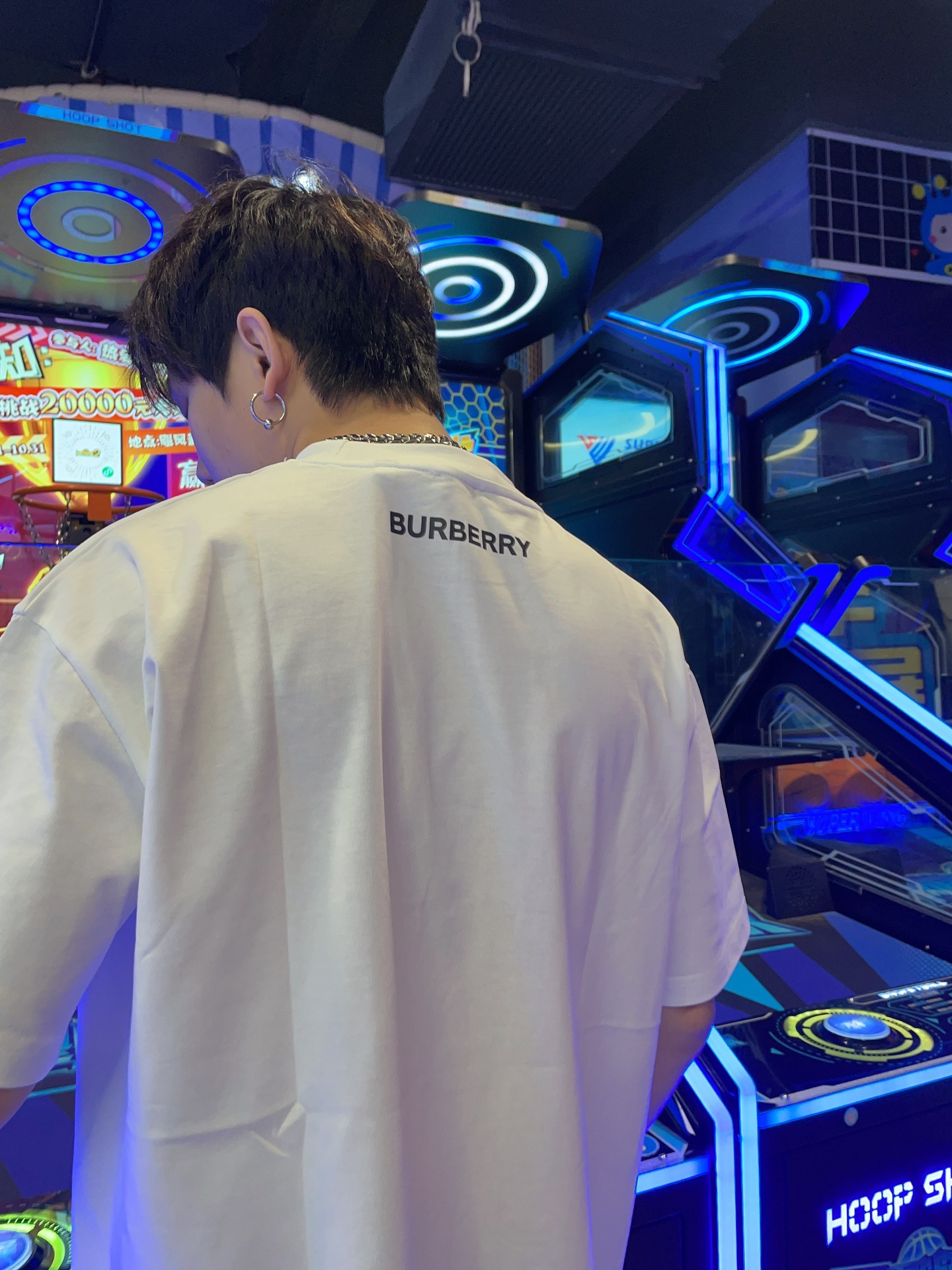 【BURBERRY旗艦店】（バーバリー）クラシックでスタイリッシュな半袖スウェットシャツ00569