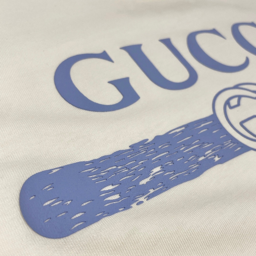 【GUCCI旗艦店】（グッチ）クラシックでスタイリッシュな半袖スウェットシャツ00253