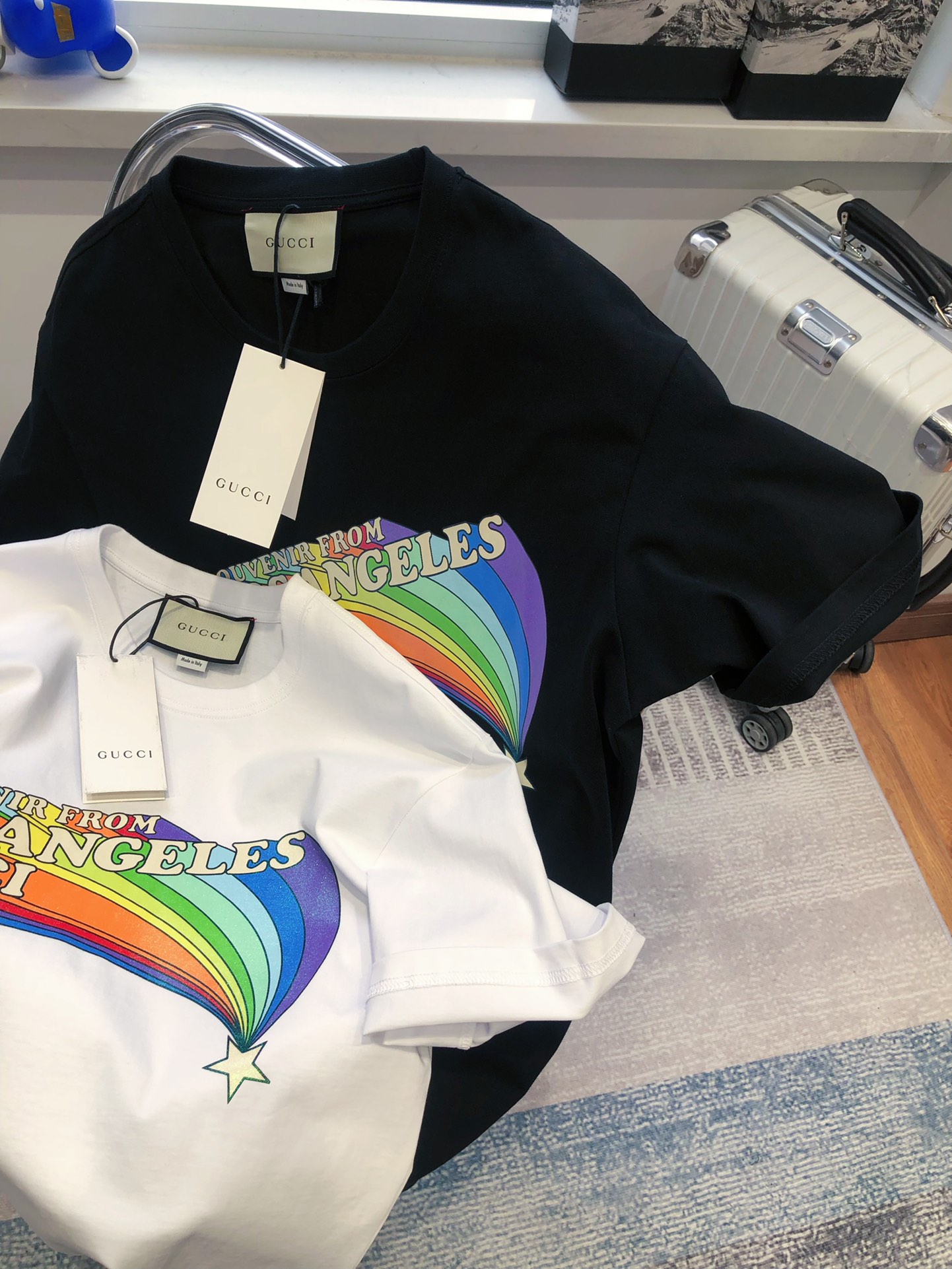 【GUCCI旗艦店】（グッチ）クラシックでスタイリッシュな半袖スウェットシャツ00627