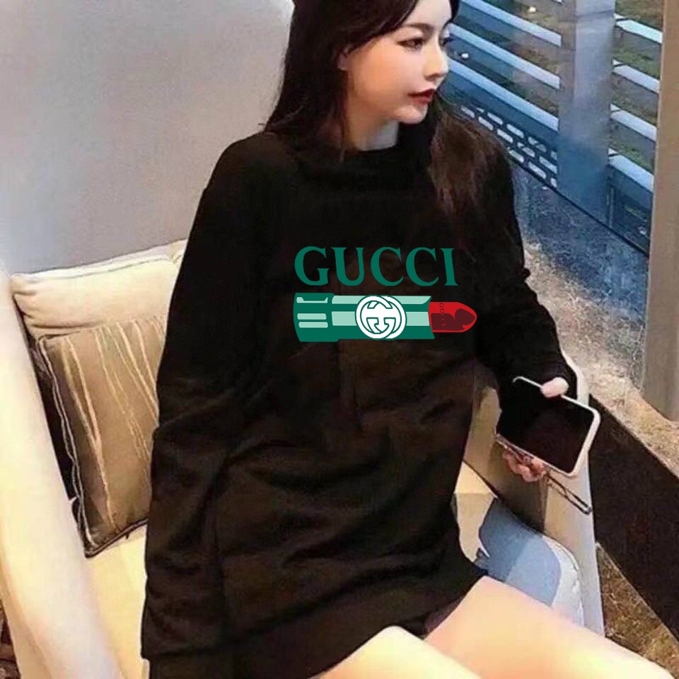 【GUCCI旗艦店】（グッチ）クラシックでスタイリッシュな長袖スウェットシャツ01185
