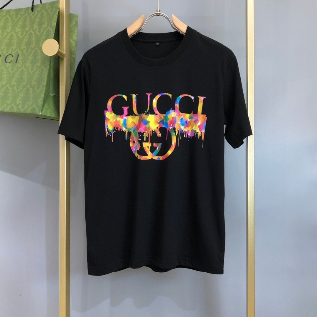 【GUCCI旗艦店】（グッチ）クラシックでスタイリッシュな半袖スウェットシャツ01579