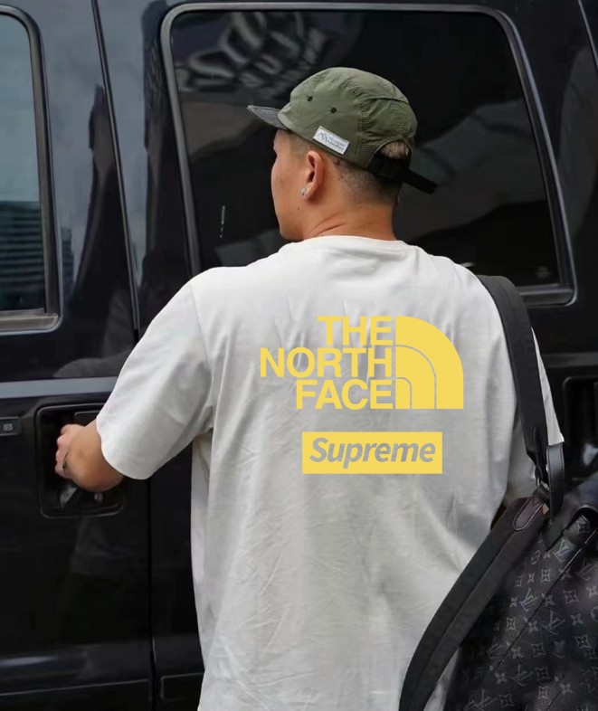 【The North Face旗艦店】（ザ・ノース・フェイス）クラシックでスタイリッシュな半袖スウェットシャツ01253