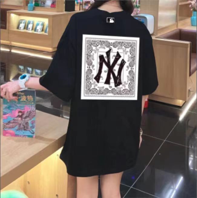 【MLB旗艦店】（エムエルビー）クラシックでスタイリッシュな半袖スウェットシャツ00658