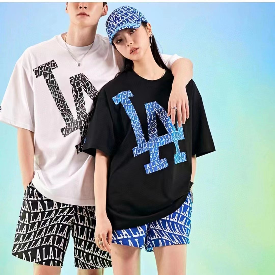 【MLB旗艦店】（エムエルビー）クラシックでスタイリッシュな半袖スウェットシャツ00664